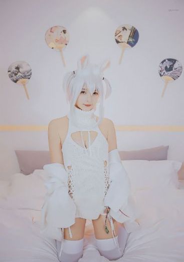 女浴室各种丰满年轻美女洗澡盗撮_4K免费全集观看