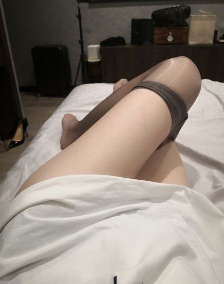 阳光之下完整版免费观看_高清版完整版未删减