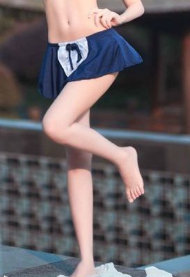 办公室爆乳女秘在线看免费_720迅雷电影在线