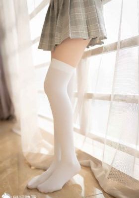 裸体美女游戏_BD在线观看