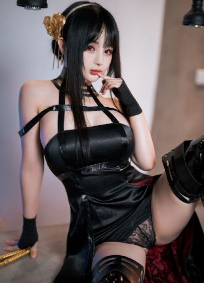 国产精品长腿丝袜第一页_DVD免费全集观看