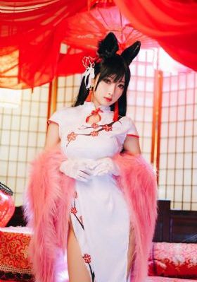 扒开双腿强摸双乳十八禁网站_1080全集免费播放